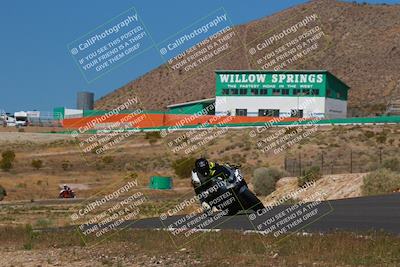 media/Apr-19-2025-AHRMA (Sat) [[3d98ca3309]]/Practice/Group 4/Turn 6/